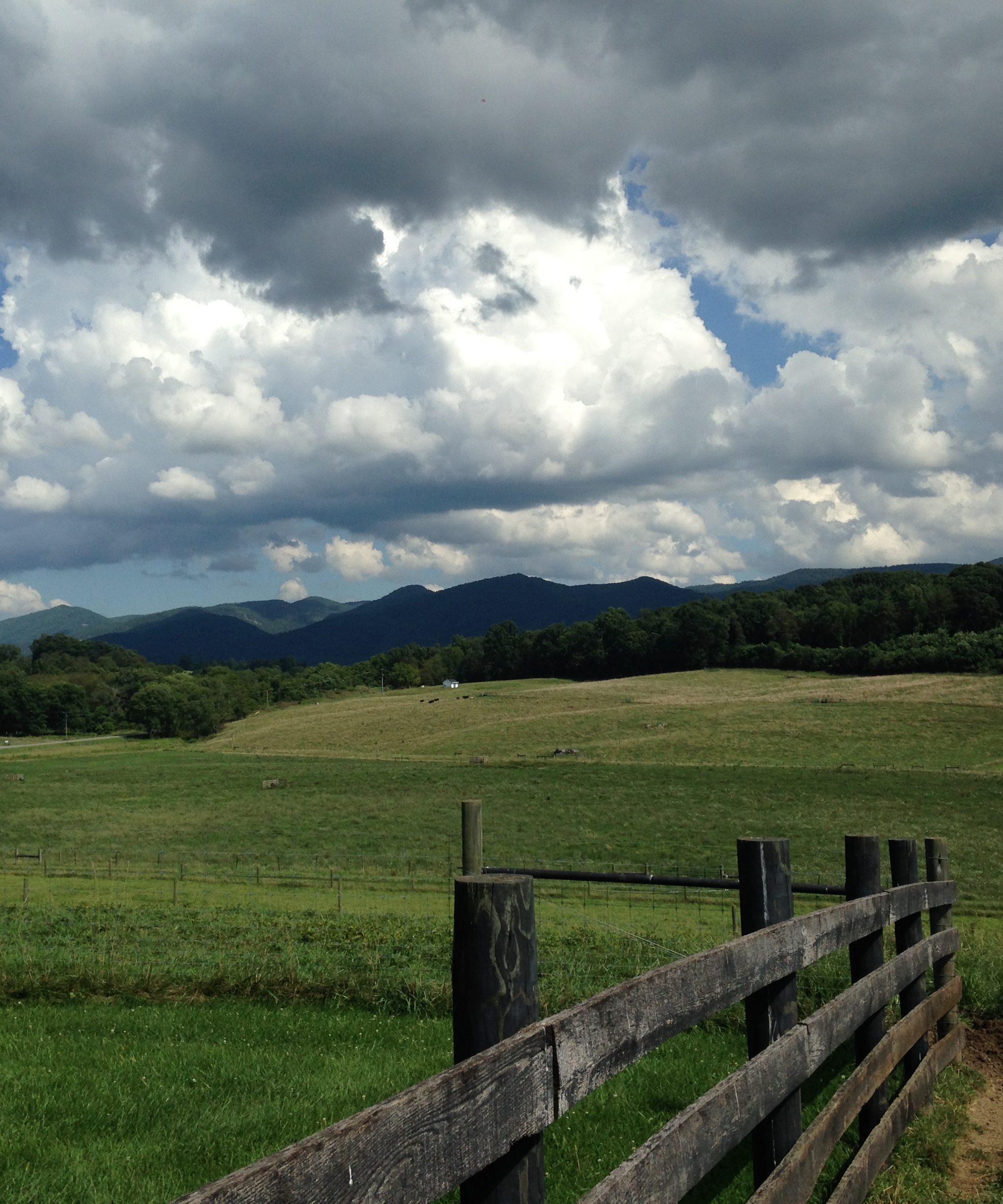 Agriculture and Natural Resources - Farm scene 